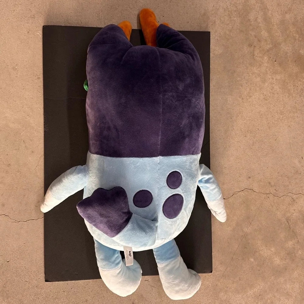 Bluey embrace holiday
